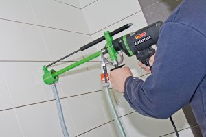 EIBENSTOCK BUŠILICA ZA KERAMIKU END 1550 P DO 68mm VODA