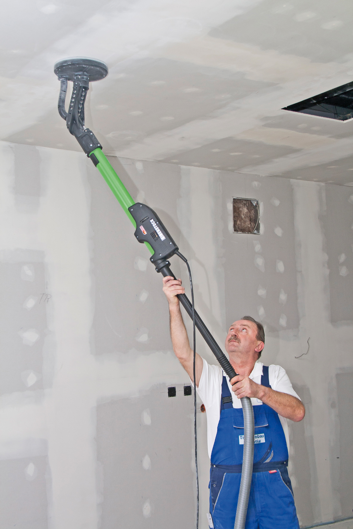 EIBENSTOCK ŽIRAFA ZA BETON ELS 125 D 1200W 125mm