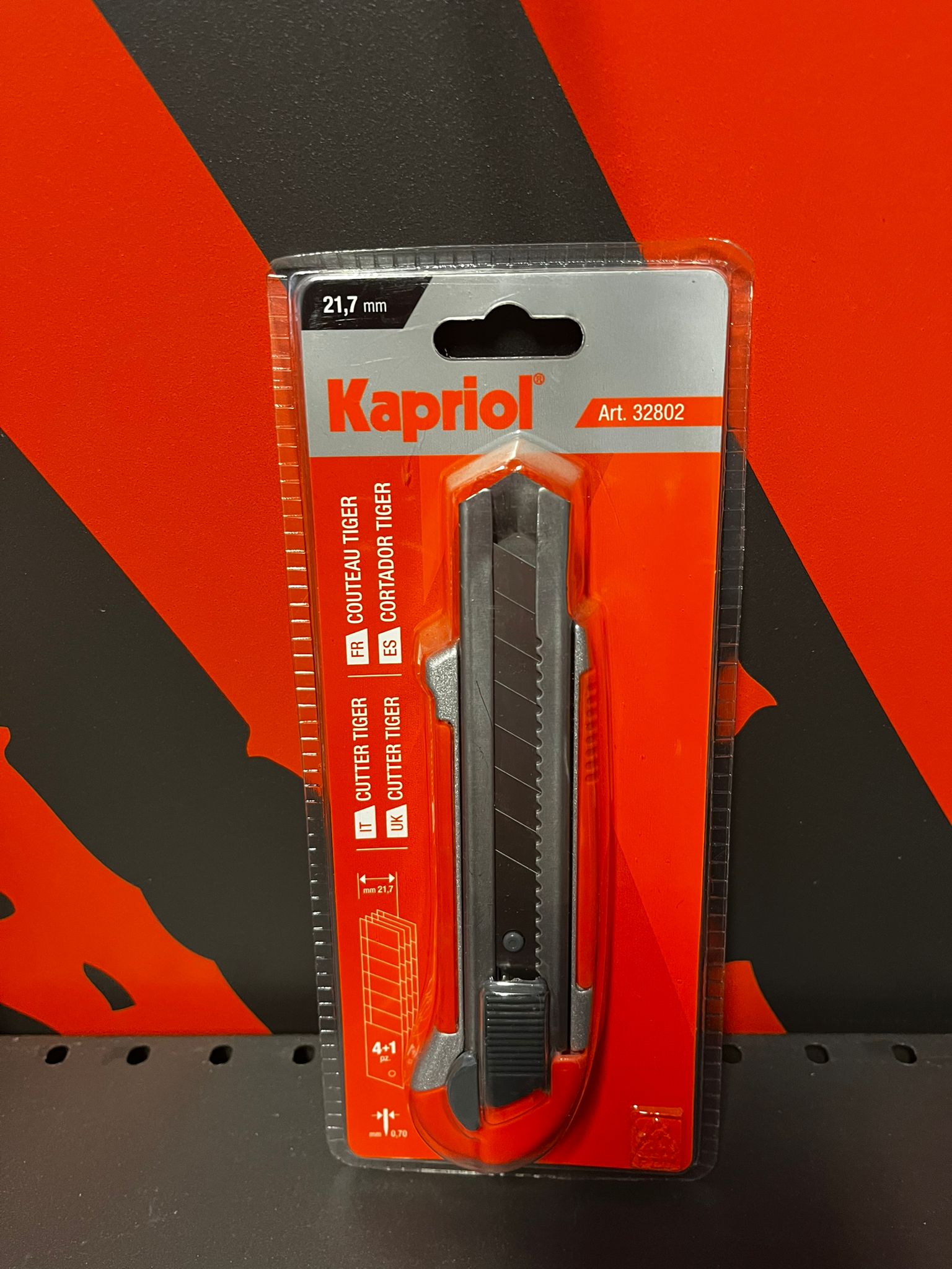 KAPRIOL SKLAPEL PVC SA METALNOM VODILICOM I KOČNICOM 18MM