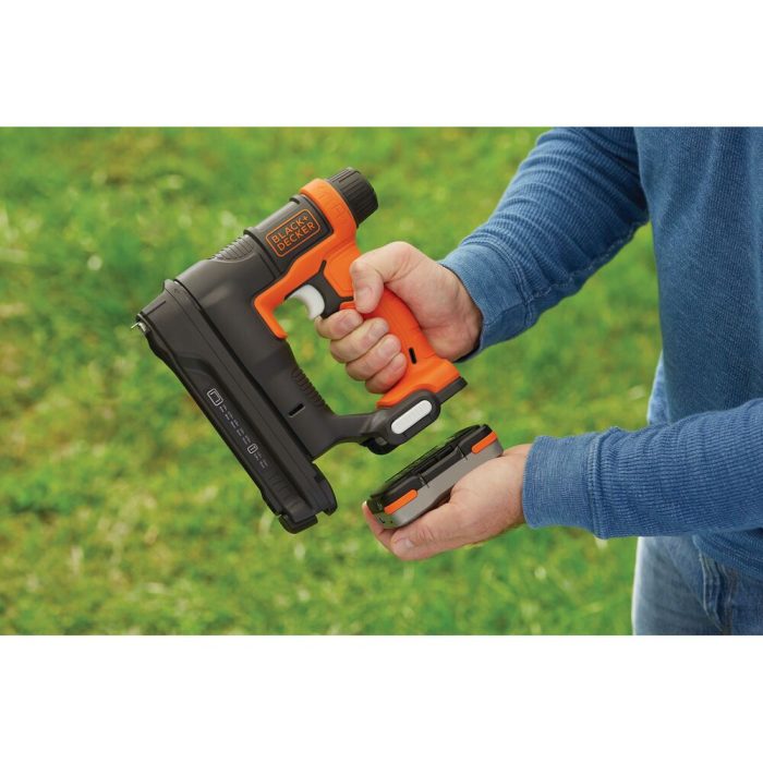 B&D AKU KLAMERICA/ČAVLERICA 12V 1x1,5Ah USB 1,5kg